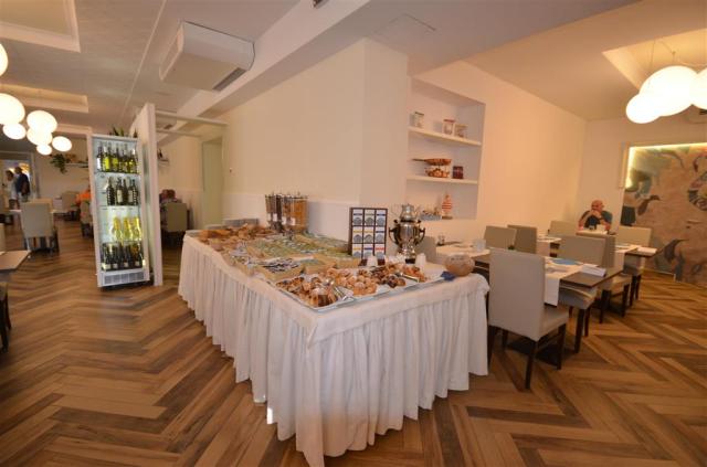 Hotel & Aparthotel Olimpia - zájazd CK  - Taliansko - Bibione