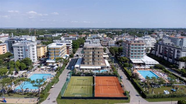 Hotel Excelsior - zájazd CK  - Taliansko - Bibione