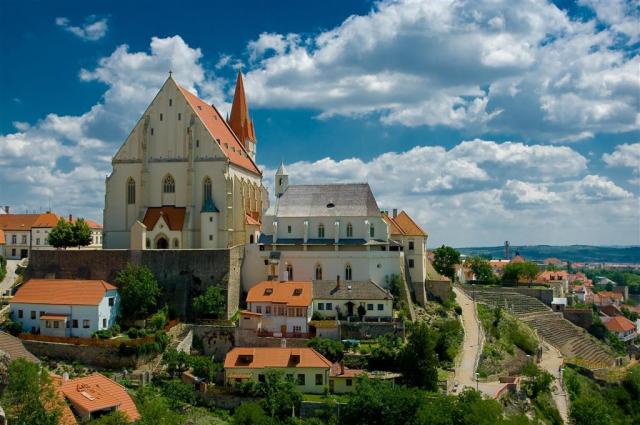 CK , autobusový poznávací zájazd, Morava, hrad Znojmo