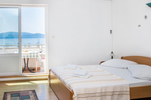 Dovolenka / zájazdy / cestovanie, Chorvátsko, Gradac, apartmány
