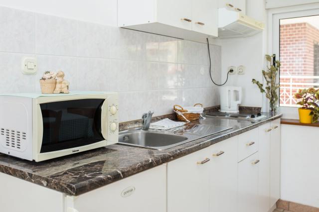 Dovolenka / zájazdy / cestovanie, Chorvátsko, Gradac, apartmány