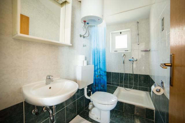 Dovolenka / zájazdy / cestovanie, Chorvátsko, Gradac, apartmány