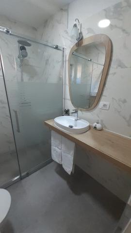 Dovolenka / zájazdy / cestovanie, Chorvátsko, Gradac, apartmány