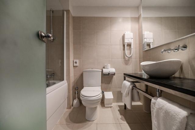 Dovolenka / zájazdy / cestovanie, Chorvátsko, ostrov Rab, Hotel