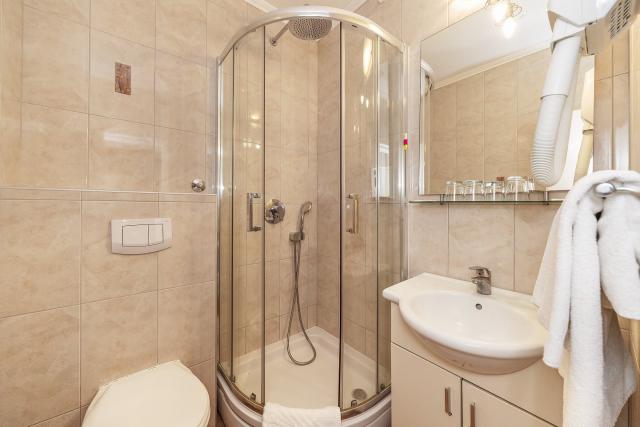 Dovolenka / zájazdy / cestovanie, Chorvátsko, ostrov Krk, Hotel