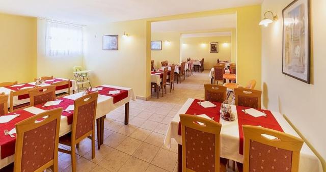 Dovolenka / zájazdy / cestovanie, Chorvátsko, ostrov Krk, Hotel