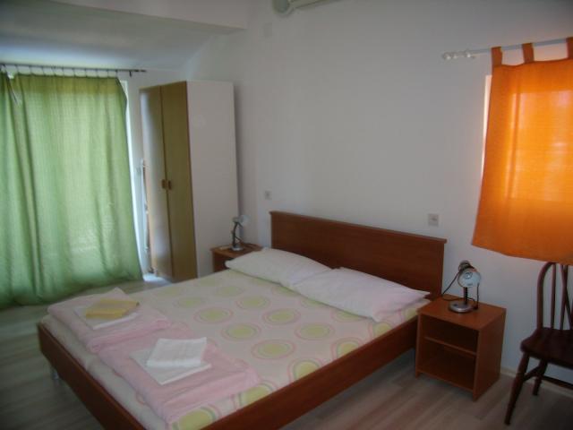 Dovolenka / zájazdy / cestovanie, Chorvátsko, Tučepi, penzión B
