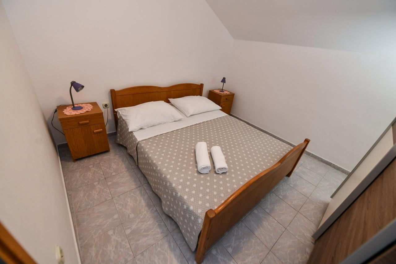 Dovolenka / zájazdy / cestovanie, Chorvátsko, Omiš - Nemira, ap