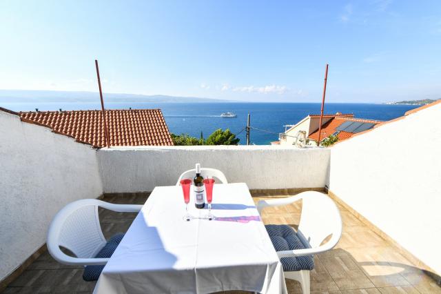 Dovolenka / zájazdy / cestovanie, Chorvátsko, Omiš - Nemira, ap