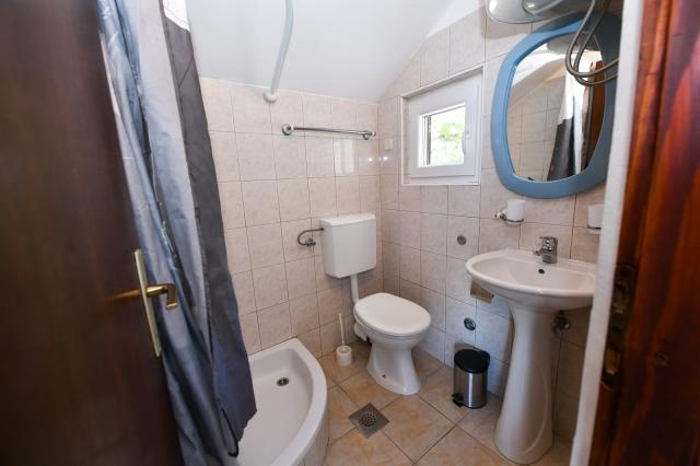 Dovolenka / zájazdy / cestovanie, Chorvátsko, Omiš - Nemira, ap