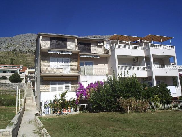 Dovolenka / zájazdy / cestovanie, Chorvátsko, Omiš - Apartmány 