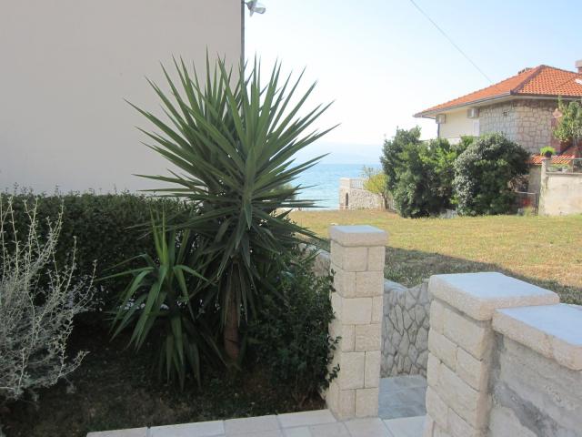 Dovolenka / zájazdy / cestovanie, Chorvátsko, Omiš - Apartmány 