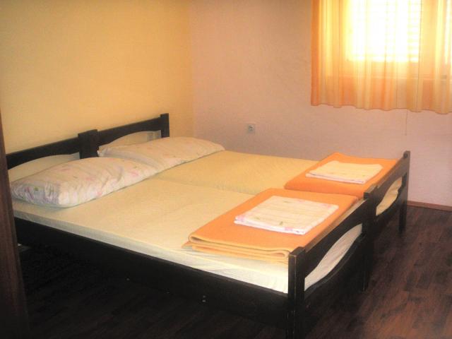 Dovolenka / zájazdy / cestovanie, Chorvátsko, Omiš - Apartmány 
