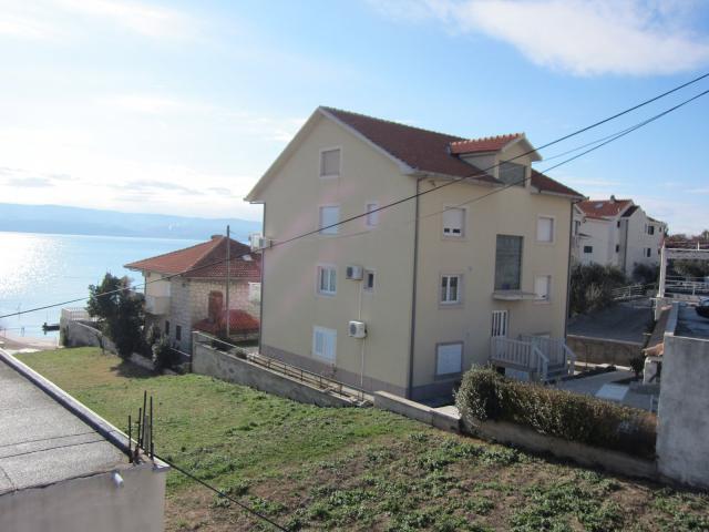 Dovolenka / zájazdy / cestovanie, Chorvátsko, Omiš - Apartmány 