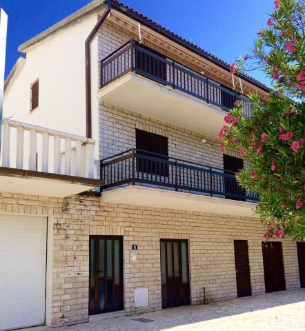 Dovolenka / zájazdy / cestovanie, Chorvátsko, Omiš - Vila Jakov