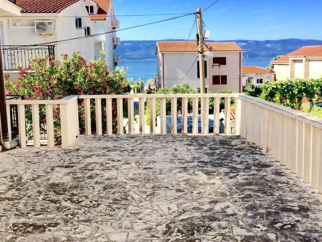 Dovolenka / zájazdy / cestovanie, Chorvátsko, Omiš - Villa Jaco