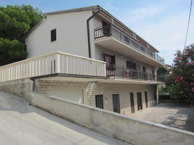 Dovolenka / zájazdy / cestovanie, Chorvátsko, Omiš - Villa Jaco