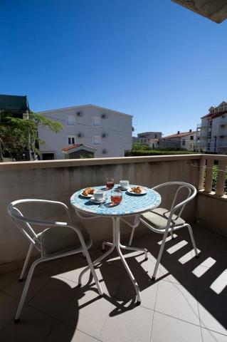 Dovolenka / zájazdy / cestovanie, Chorvátsko, Omiš - apartmány 