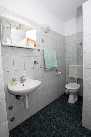 Dovolenka / zájazdy / cestovanie, Chorvátsko, Omiš - apartmány 