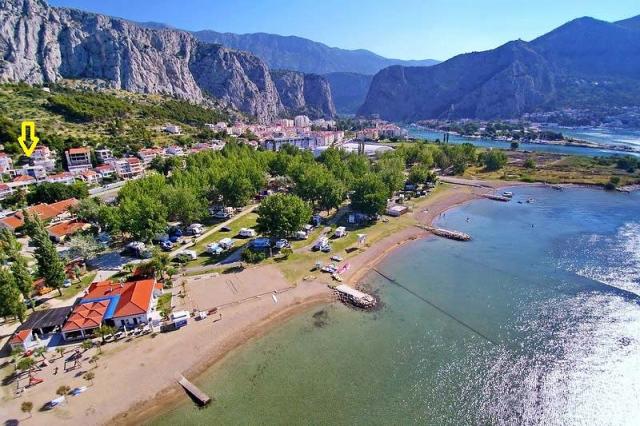 Dovolenka / zájazdy / cestovanie, Chorvátsko, Omiš - apartmán V