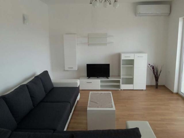 Dovolenka / zájazdy / cestovanie, Chorvátsko, Omiš - apartmán V