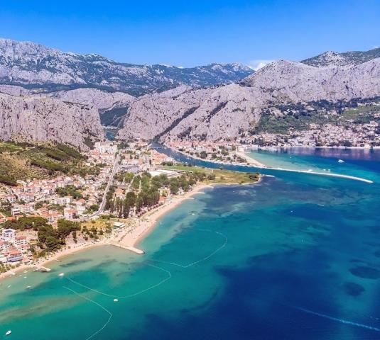 Dovolenka / zájazdy / cestovanie, Chorvátsko, Omiš - apartmán V