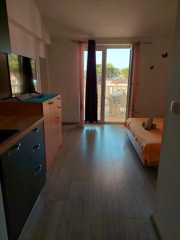 Dovolenka / zájazdy / cestovanie, Chorvátsko, Omiš - apartmán M