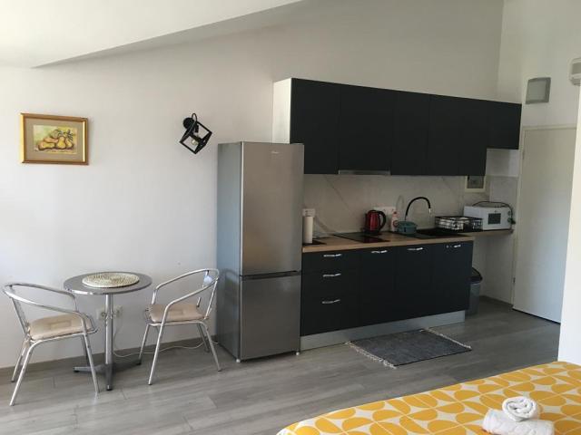 Dovolenka / zájazdy / cestovanie, Chorvátsko, Omiš - apartmán M