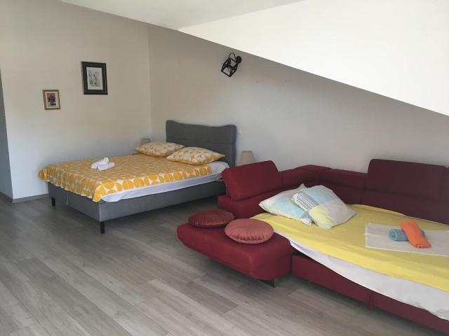 Dovolenka / zájazdy / cestovanie, Chorvátsko, Omiš - apartmán M