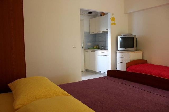 Dovolenka / zájazdy / cestovanie, Chorvátsko, Omiš - apartmán M