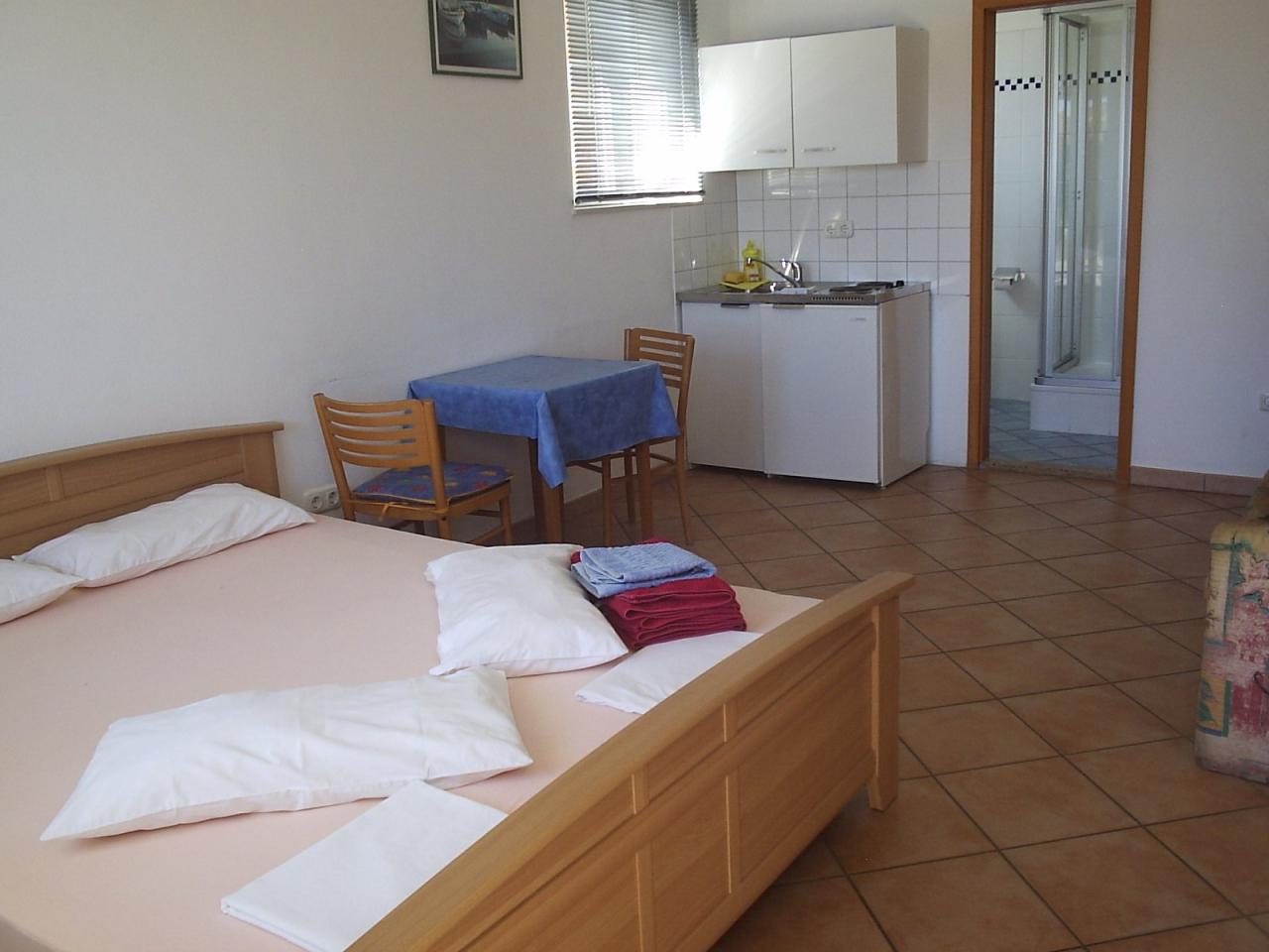 Dovolenka / zájazdy / cestovanie, Chorvátsko, Omiš, štúdiá Miha