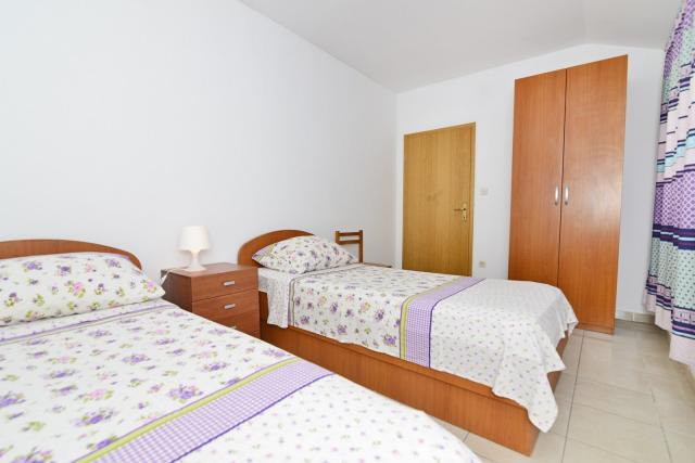 Dovolenka / zájazdy / cestovanie, Chorvátsko, Vodice, apartmán 