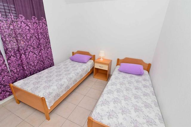Dovolenka / zájazdy / cestovanie, Chorvátsko, Vodice, apartmán 