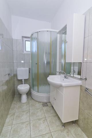 Dovolenka / zájazdy / cestovanie, Chorvátsko, Vodice, apartmán 