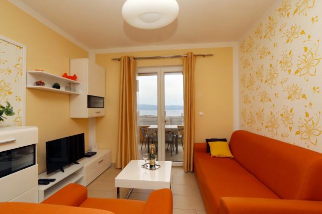 Dovolenka / zájazdy / cestovanie, Chorvátsko, Dugi Rat - apartm