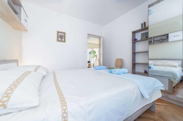 Dovolenka / zájazdy / cestovanie, Chorvátsko, Vodice, apartmány