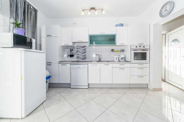 Dovolenka / zájazdy / cestovanie, Chorvátsko, Vodice, apartmány