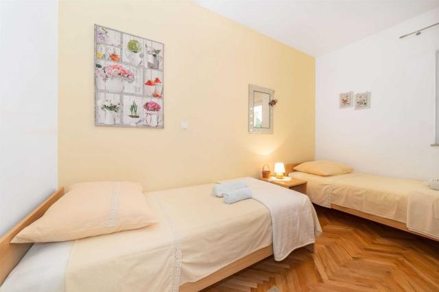 Dovolenka / zájazdy / cestovanie, Chorvátsko, Vodice, apartmány