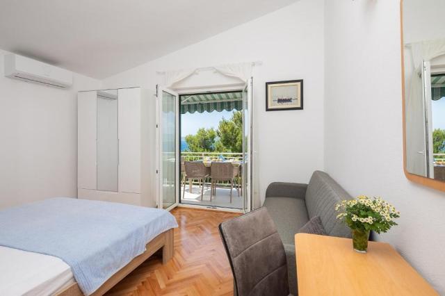 Dovolenka / zájazdy / cestovanie, Chorvátsko, Pisak - apartmány