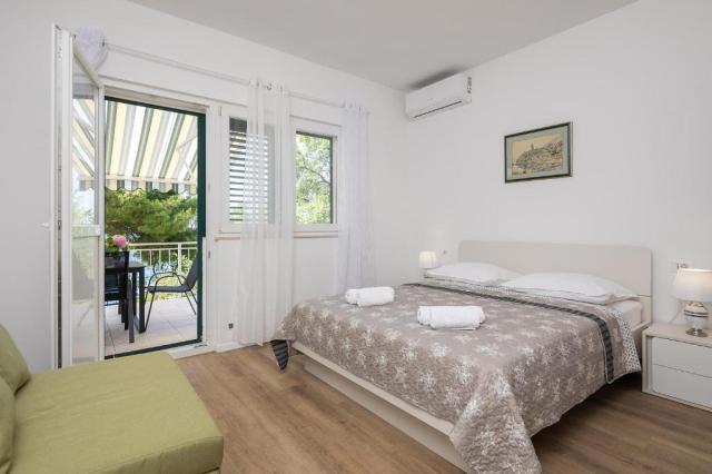 Dovolenka / zájazdy / cestovanie, Chorvátsko, Pisak - apartmány