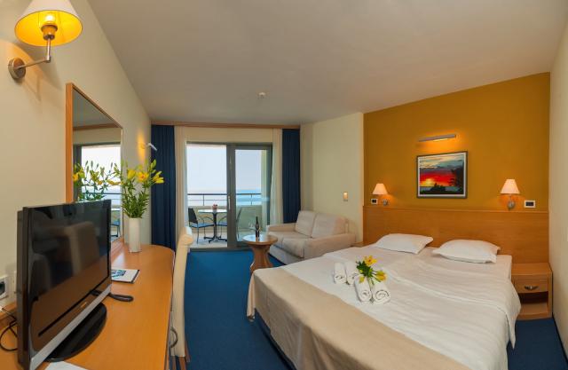 Dovolenka / zájazdy / cestovanie, Chorvátsko, Gradac, hotel Sau