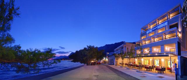 Dovolenka / zájazdy / cestovanie, Chorvátsko, Gradac, hotel Sau