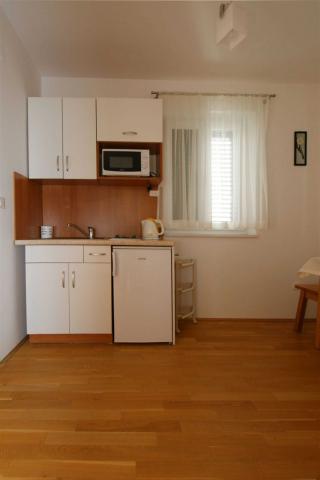 Dovolenka / zájazdy / cestovanie, Chorvátsko, Vodice, Štúdiá Tr