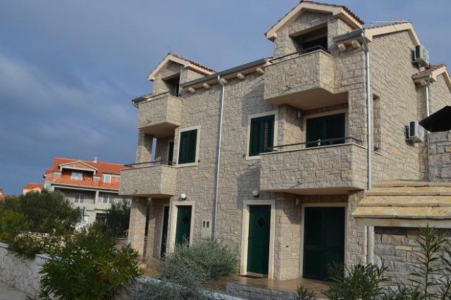 Dovolenka / zájazdy / cestovanie, Chorvátsko, Vodice, Štúdiá Tr