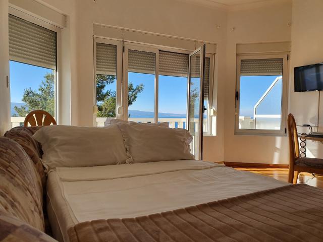 Dovolenka / zájazdy / cestovanie, Chorvátsko, Omiš - apartmány 