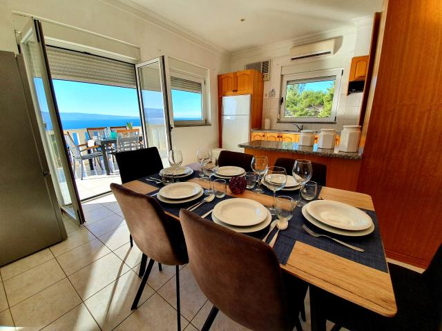 Dovolenka / zájazdy / cestovanie, Chorvátsko, Omiš - apartmány 