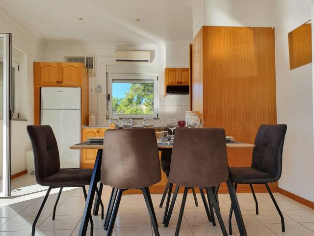 Dovolenka / zájazdy / cestovanie, Chorvátsko, Omiš - apartmány 
