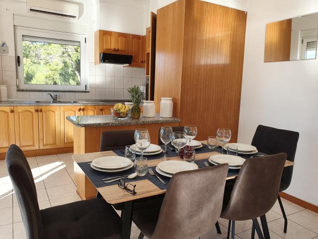 Dovolenka / zájazdy / cestovanie, Chorvátsko, Omiš - apartmány 