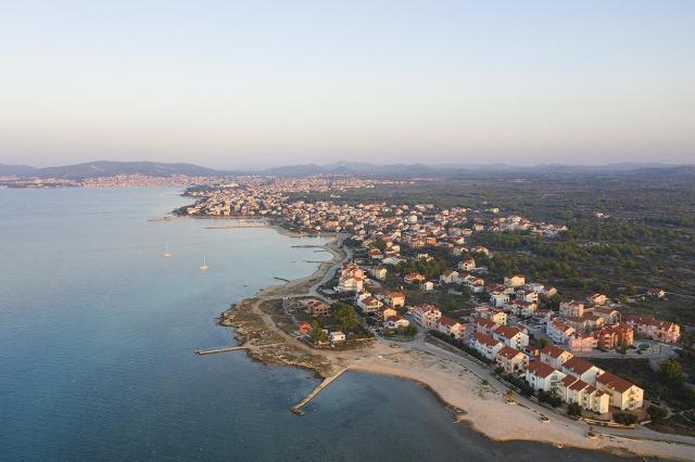 Dovolenka / zájazdy / cestovanie, Chorvátsko, Vodice, apartmán 