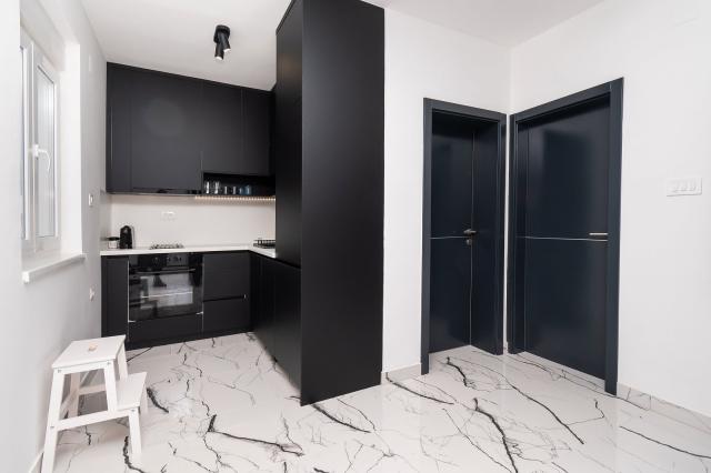 Dovolenka / zájazdy / cestovanie, Chorvátsko, Vodice, apartmán 
